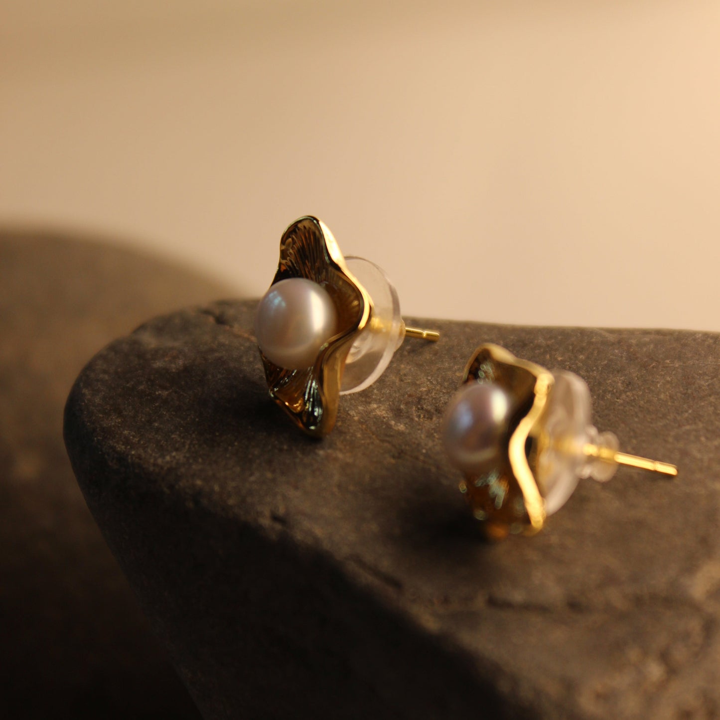 Poppy Stud Earrings