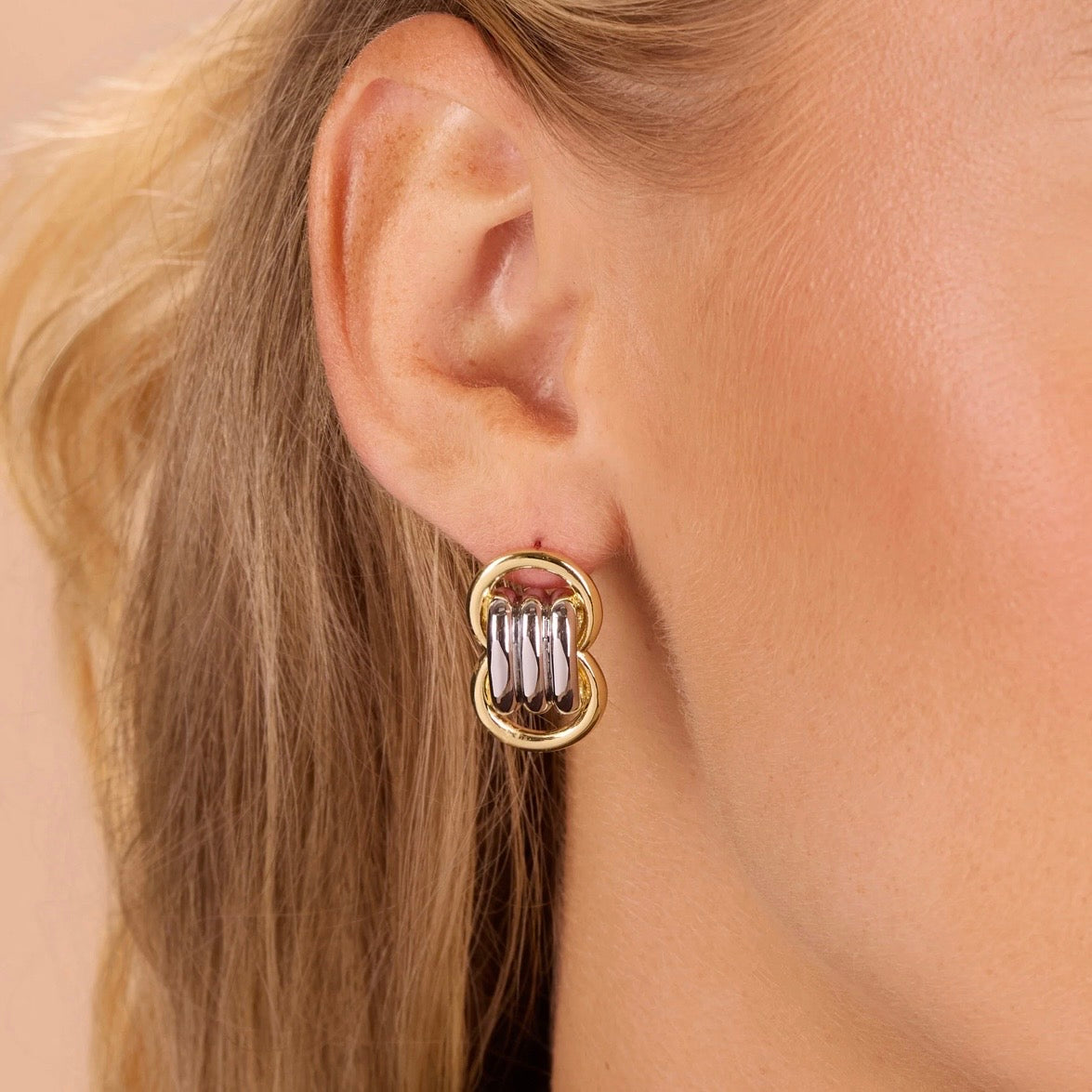 Laila Studs