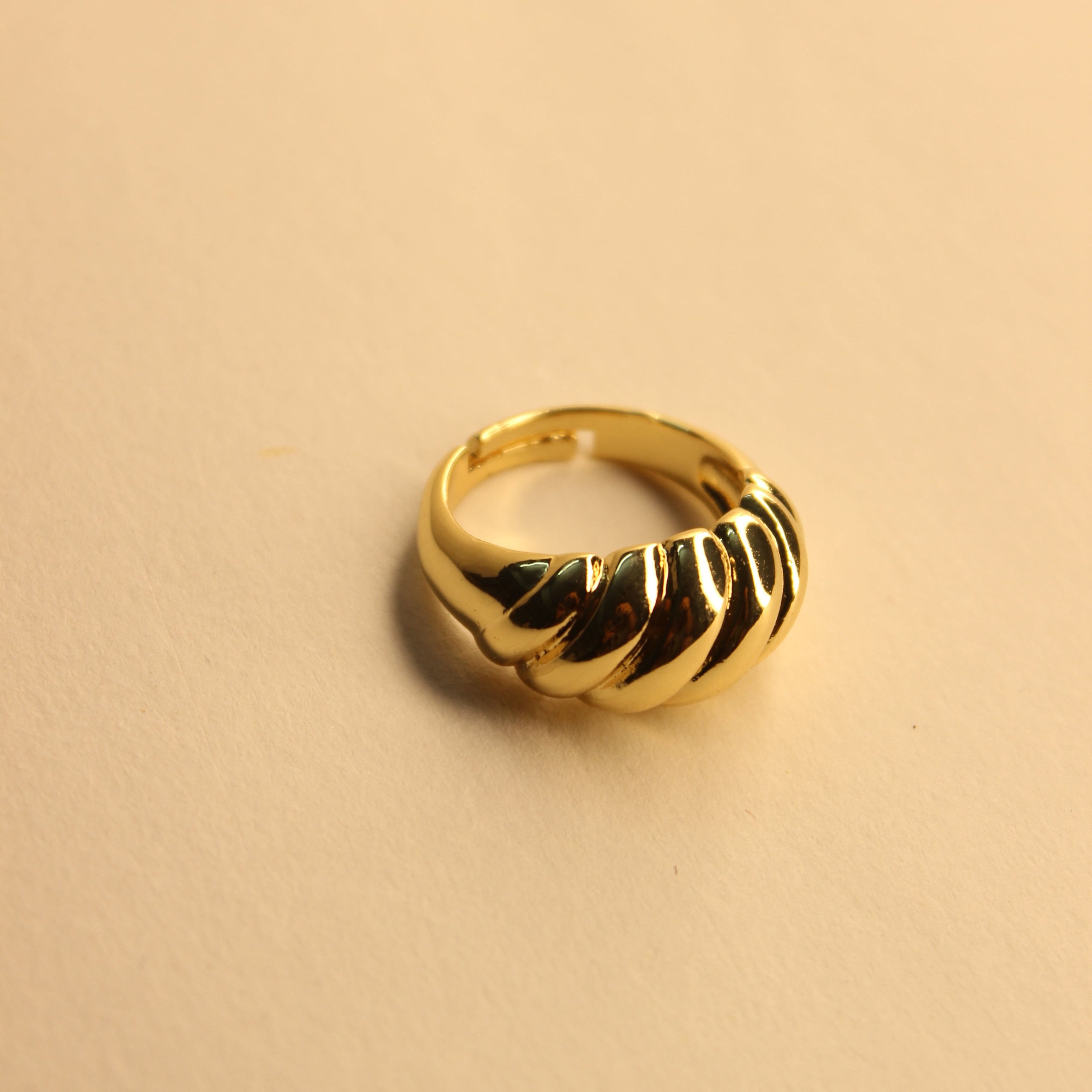 Solvyn Ring