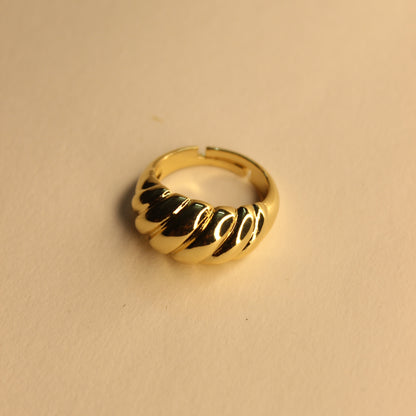 Solvyn Ring