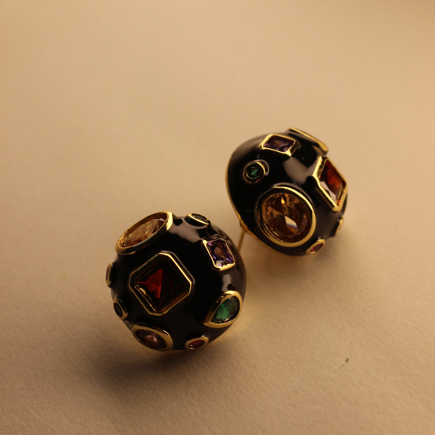 Sassie Studs