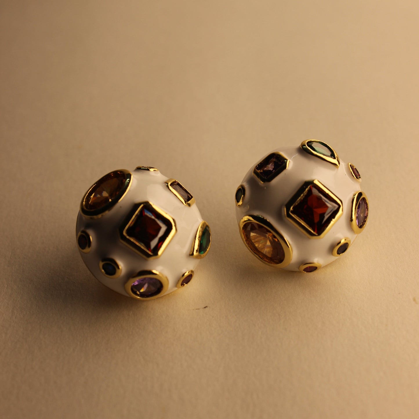 Cassie Studs