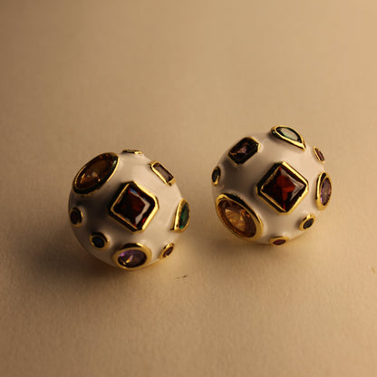 Cassie Studs