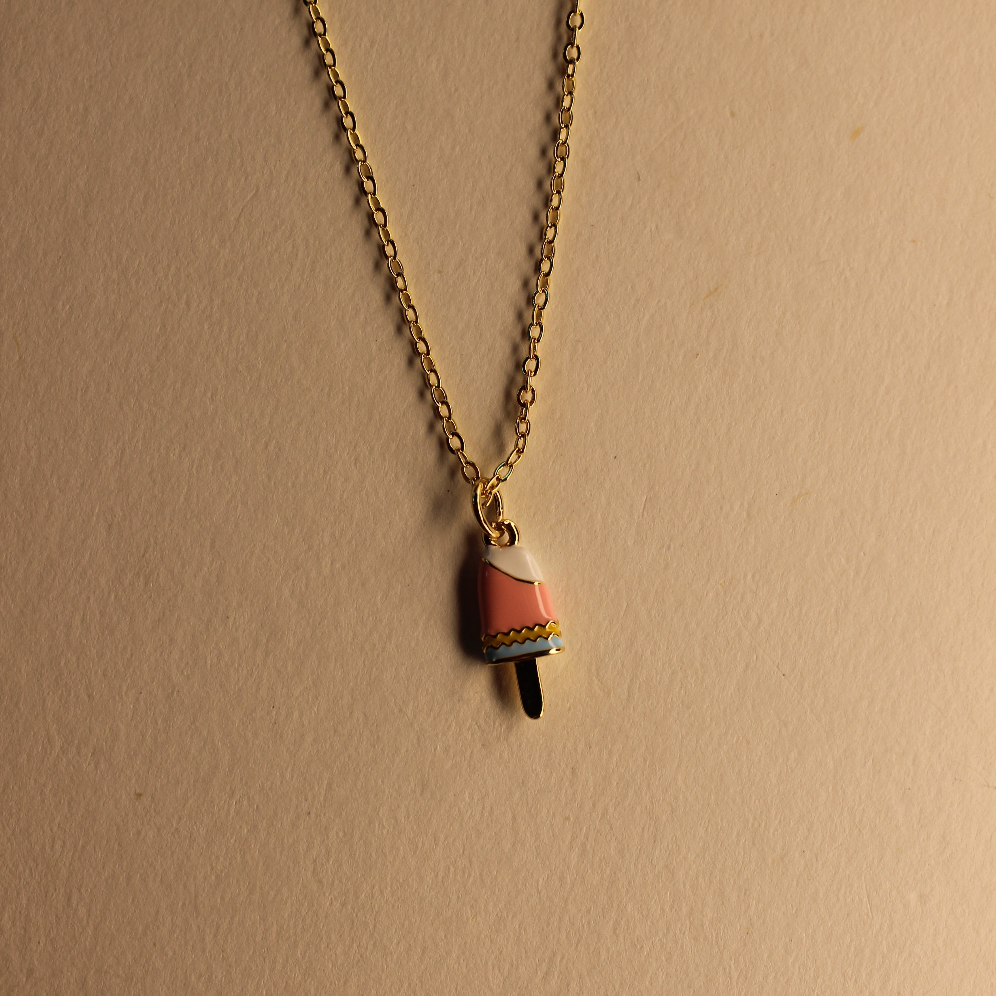 Poppi Necklace